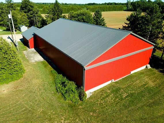 Wiseline Metal Roof, Metal Siding and Complete Structure Installed by Upright Construction Inc. based in Elgin County Ontario.